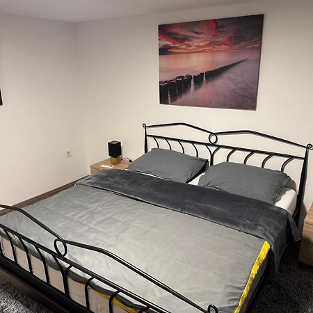 Vila S Bazenom Deluxe - Gti Zagabria Esterno foto